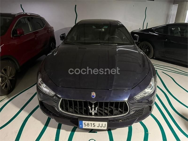 Usado Maserati Ghibli 275 CV (202 kW) 2015 Azul Berlina
