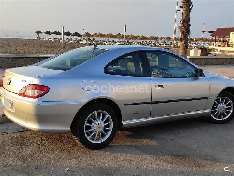 Usado Peugeot 406 Coupe 136 CV (100 kW) 2003 Gris / plata Coupe