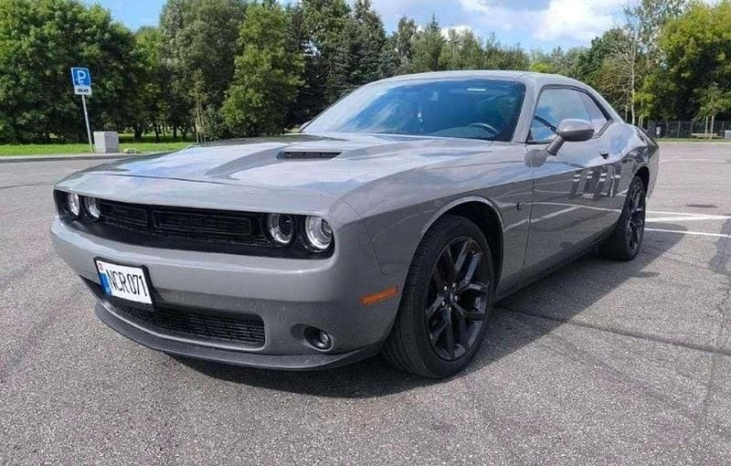Gris Usado 2019 Dodge Challenger Coupe | 29.843 € - Imagen 1/4