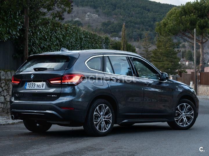 Usado BMW X1 Performance 220 CV (161 kW) 2020 Gris / plata SUV