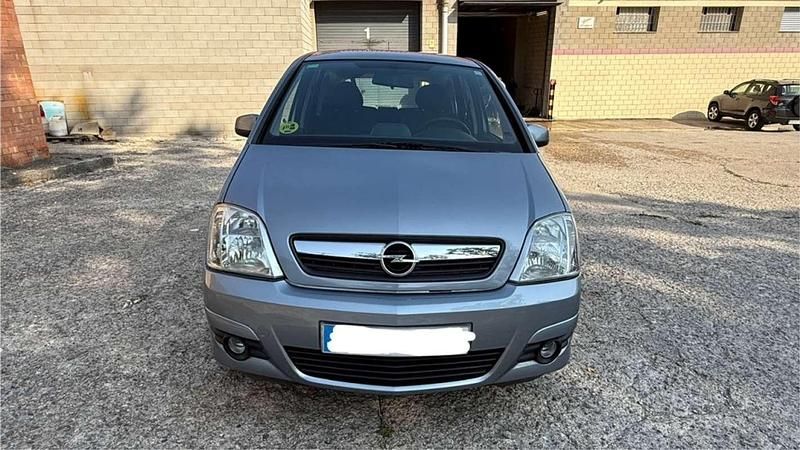 Gris Usado 2009 Opel Meriva Enjoy Monovolumen | 2850 € (Super precio) - Imagen 1/4