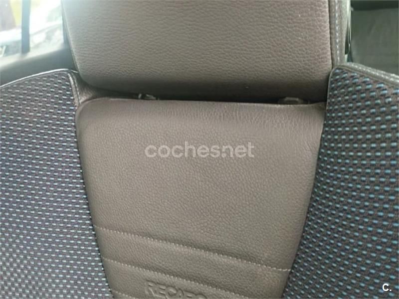 Usado Opel Zafira OPC 240 CV (176 kW) 2010 Azul Monovolumen