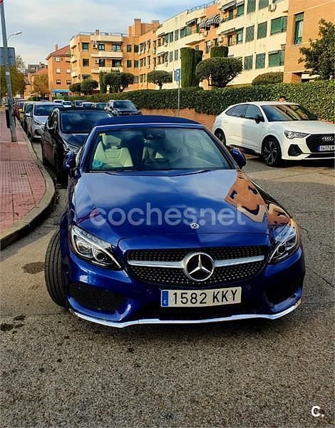 Usado Mercedes C220 170 CV (125 kW) 2018 Azul Descapotable