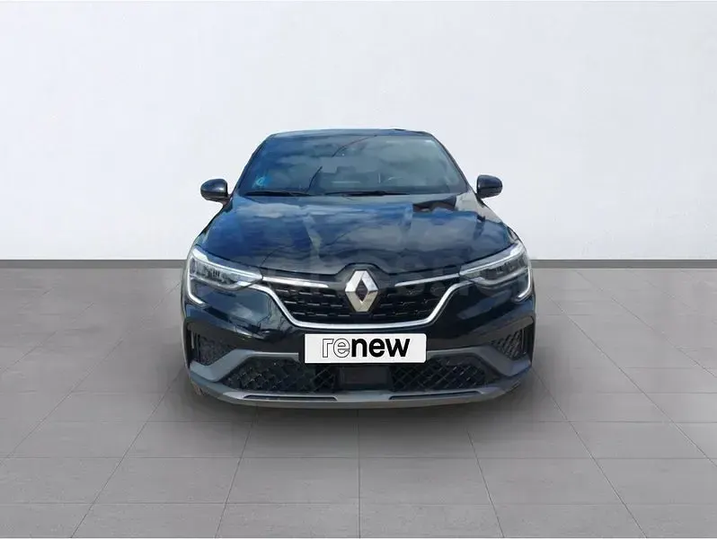 Usado Renault Arkana RS Line 145 CV (106 kW) 2022 Negro SUV