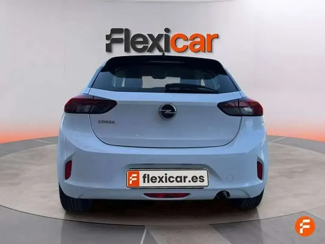 Usado Opel Corsa Elegance 101 CV (74 kW) 2020 Blanco Utilitario