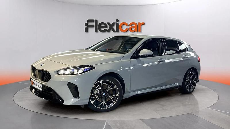 Usado BMW 120 170 CV (125 kW) 2025 Gris Utilitario
