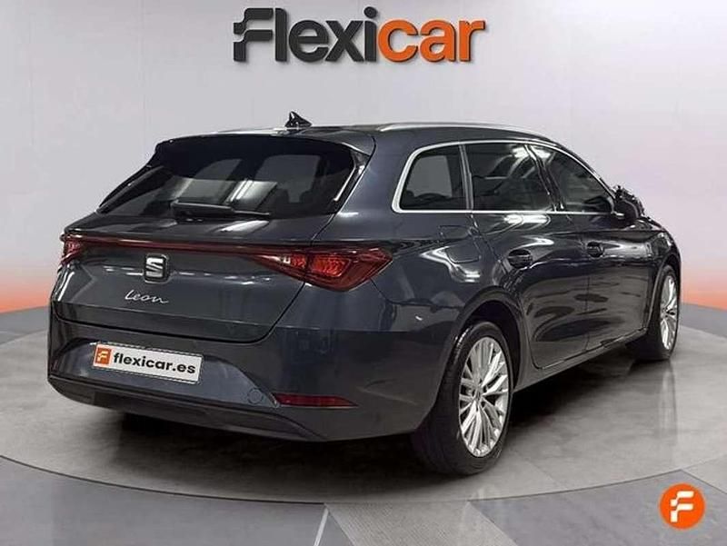 Usado Seat Leon ST XCELLENCE 150 CV (110 kW) 2021 Gris Familiar