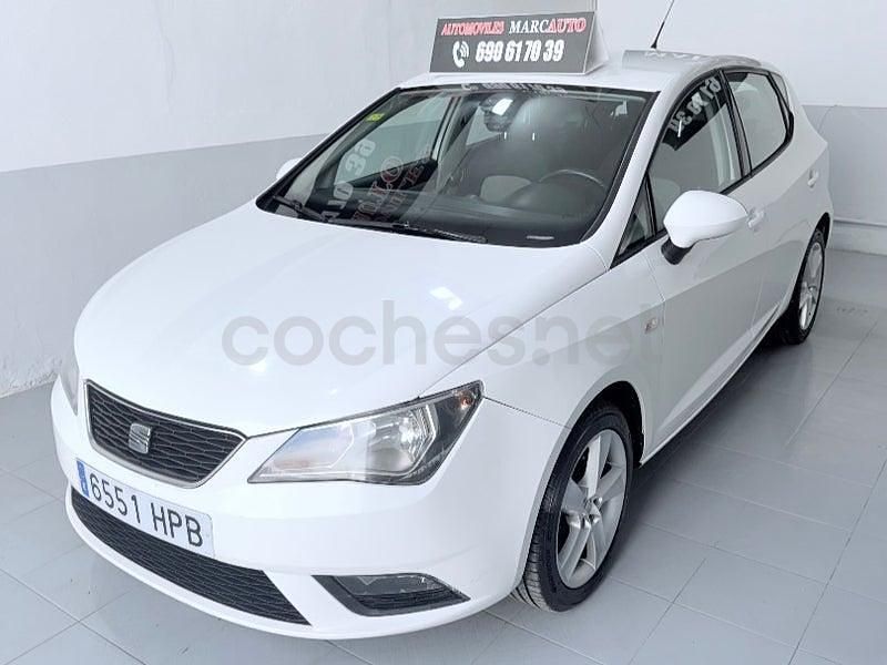 Usado Seat Ibiza FR 105 HP (77 kW) 2013 Branco Sedan