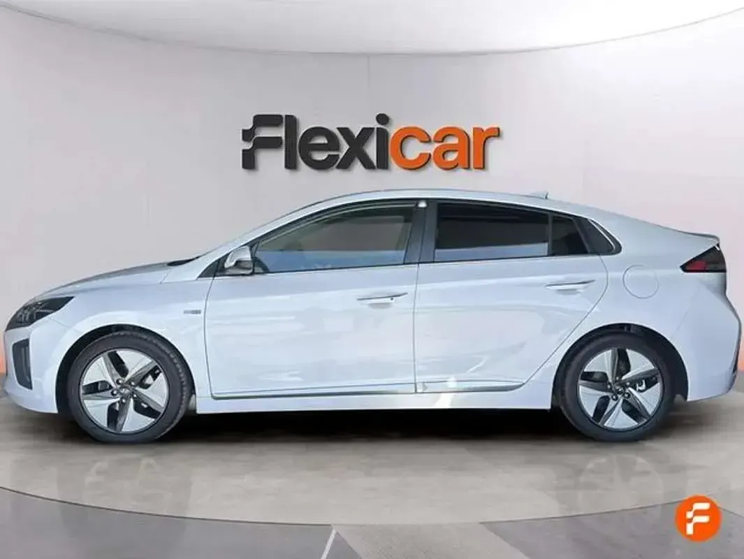 Usado Hyundai Ioniq 141 CV (103 kW) 2020 Blanco Utilitario