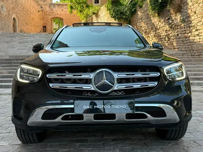 Usado Mercedes GLC200 197 CV (144 kW) 2020 Gris / plata SUV
