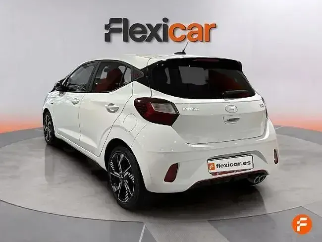 Usado Hyundai i10 N Line 84 CV (61 kW) 2024 Blanco Utilitario