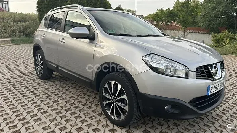 Usado Nissan Qashqai 360º 140 CV (102 kW) 2012 Gris / plata SUV