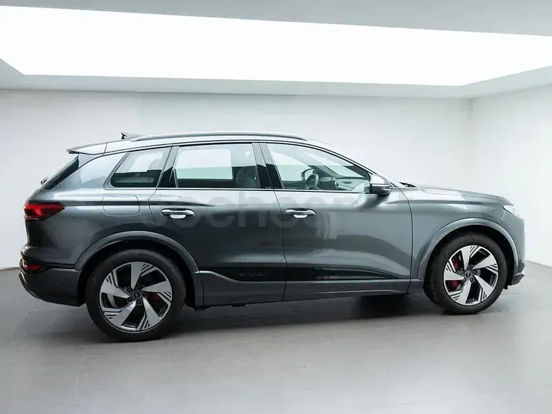 Usado Audi Q6 e-tron S-Line 284 kW (387 CV) 2024 Eléctrico SUV