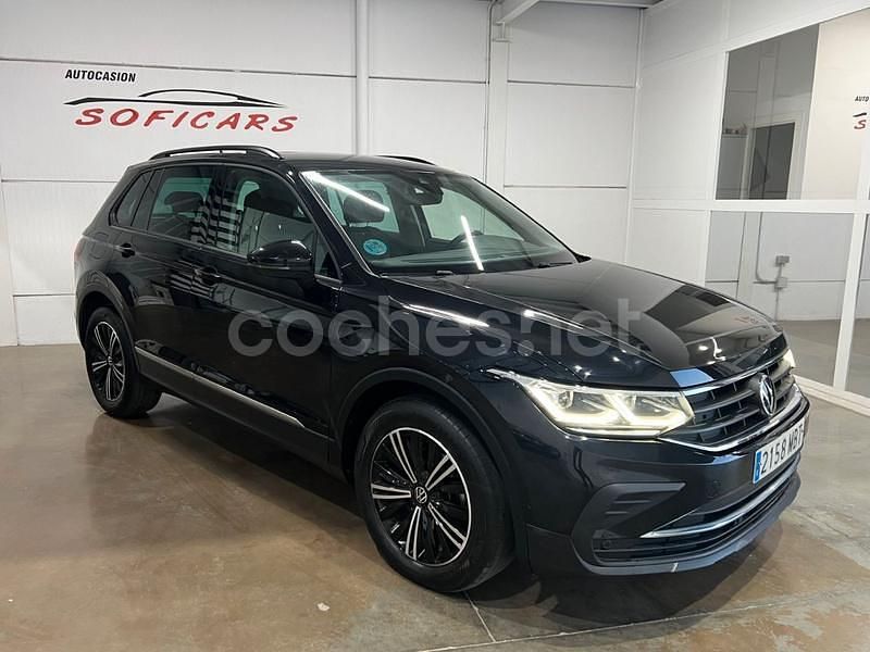 Negro Usado 2022 VW Tiguan Life SUV | 26.200 € (Buen precio) - Imagen 1/4