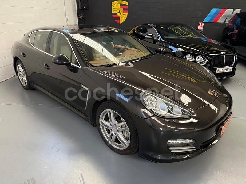 Usado Porsche Panamera 400 CV (294 kW) 2013 Marrón Utilitario