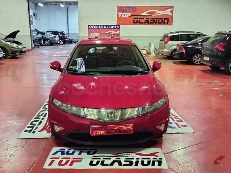 Usado Honda Civic Sport 140 CV (102 kW) 2009 Granate Berlina