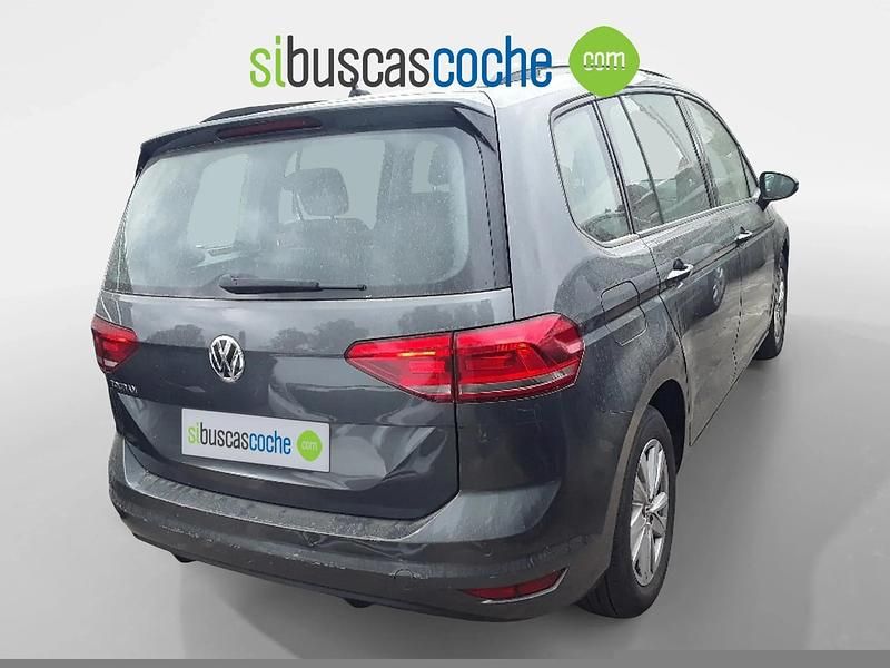 Usado VW Touran Business 115 CV (84 kW) 2020 Negro Monovolumen