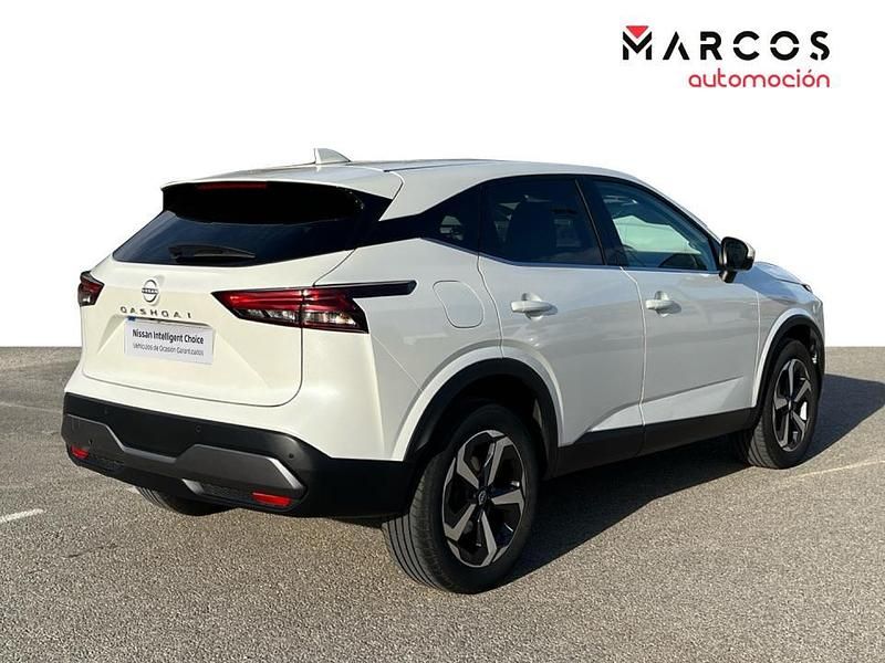 Usado Nissan Qashqai N-Connecta 140 CV (102 kW) 2023 Lunar white metalizado SUV