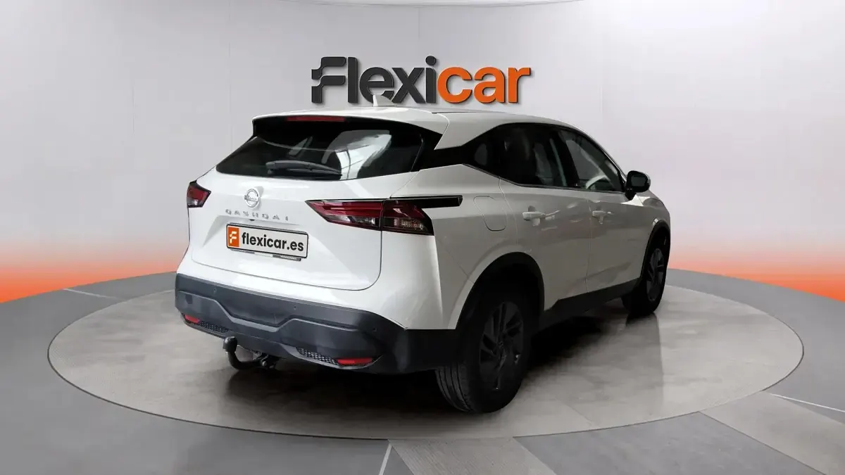 Usado Nissan Qashqai Acenta 140 CV (102 kW) 2021 Blanco SUV