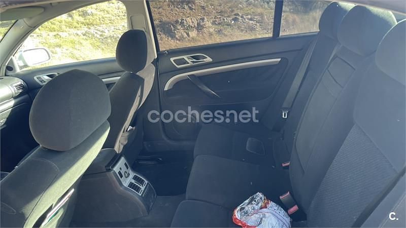 Usado Skoda Superb Classic 130 CV (95 kW) 2003 Gris / plata Berlina