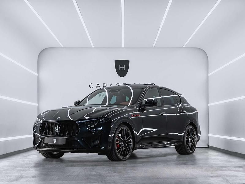 Negro Usado 2023 Maserati Levante SUV | 109.999 € - Imagen 1/4