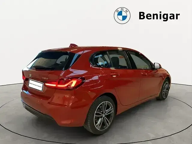 Usado BMW 116 Comfort Edition 116 HP (85 kW) 2021 Vermelho Citadino