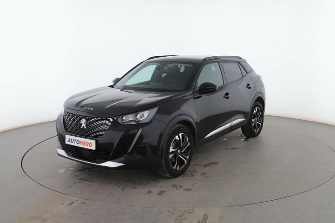 Negro Usado 2020 Peugeot 2008 Allure SUV | 13.799 € (Un poco caro) - Imagen 1/3