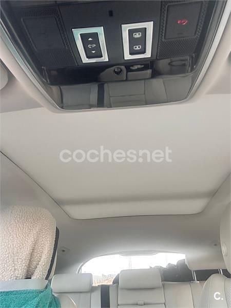 Usado Land Rover Range Rover Velar R-Dynamic 240 CV (176 kW) 2020 Negro SUV