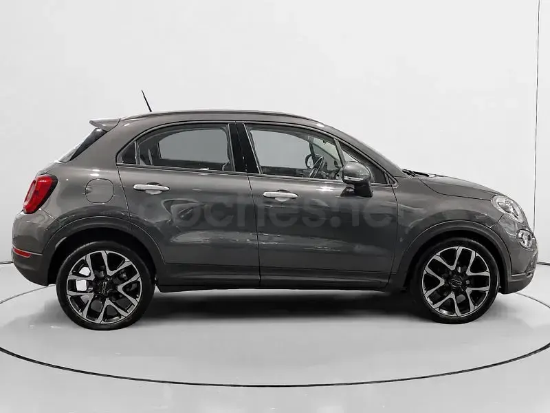 Usado Fiat 500X Club 120 CV (88 kW) 2022 Gris / plata SUV