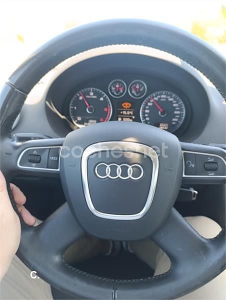 Usado Audi A3 Ambiente 105 CV (77 kW) 2012 Blanco Utilitario