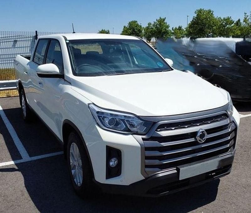 Blanco Usado 2023 Ssangyong (KGM) Musso Berlina | 28.500 € (Precio justo) - Imagen 1/4