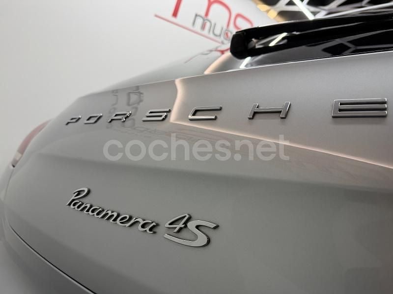 Usado Porsche Panamera S E-Hybrid 416 CV (305 kW) 2015 Gris / plata Berlina