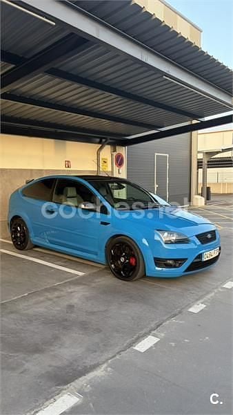 Usado Ford Focus ST 225 CV (165 kW) 2007 Azul Berlina