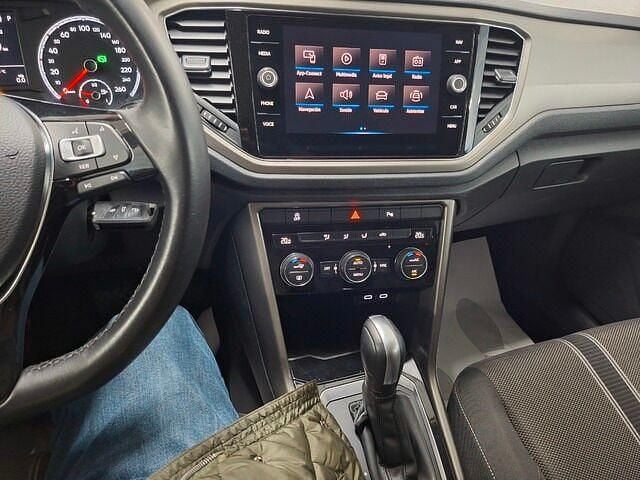 Usado VW T-Roc Advance 150 CV (110 kW) 2021 Blanco SUV