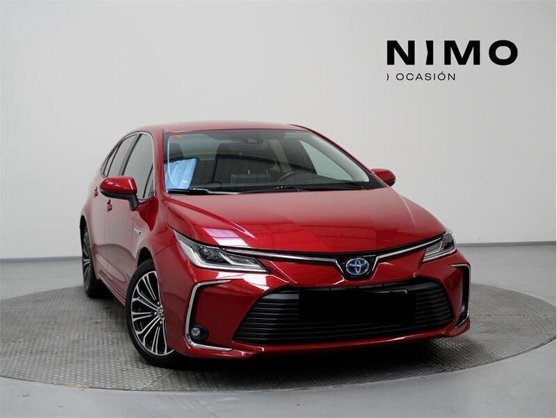 Rojo Usado 2021 Toyota Corolla Style Berlina | 21.900 € (Un poco caro) - Imagen 1/4