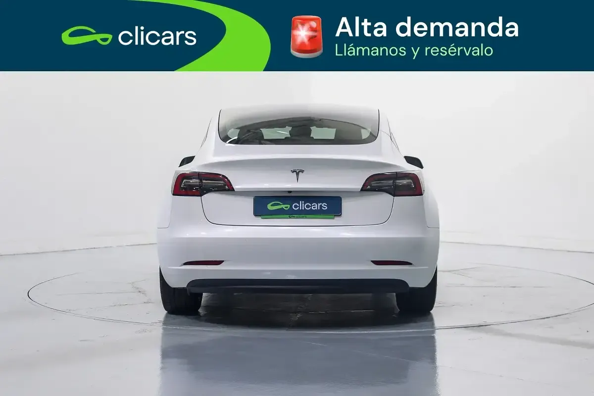 Usado Tesla Model 3 Standard Range 239 kW (325 CV) 2022 Blanco Berlina