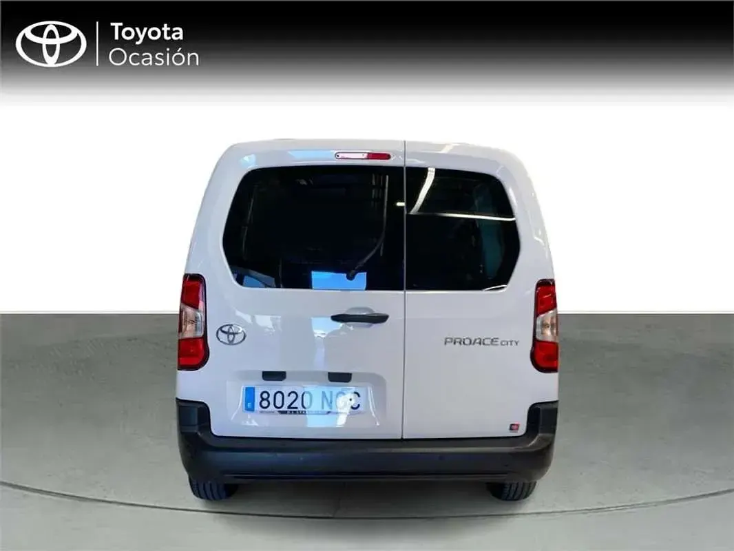 Usado Toyota Proace City City 102 CV (75 kW) 2025 Monovolumen