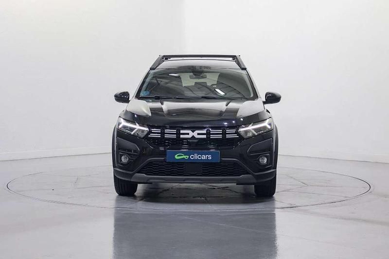 Usado Dacia Jogger Extreme 101 CV (74 kW) 2023 Negro Monovolumen