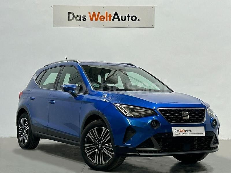 Azul Usado 2024 Seat Arona FR SUV | 20.990 € (Precio justo) - Imagen 1/4