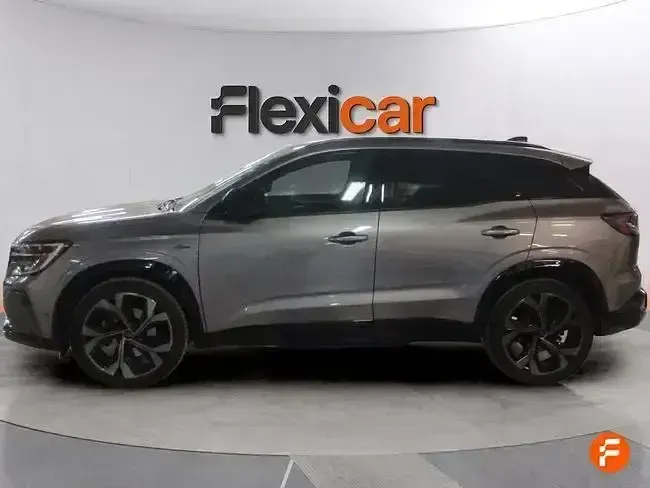 Usado Renault Austral Iconic Esprit Alpine 200 CV (147 kW) 2023 Gris SUV