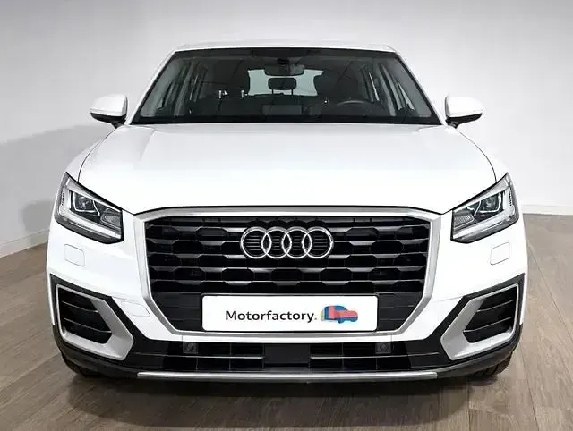 Usado Audi Q2 Design 116 CV (85 kW) 2019 Blanco SUV