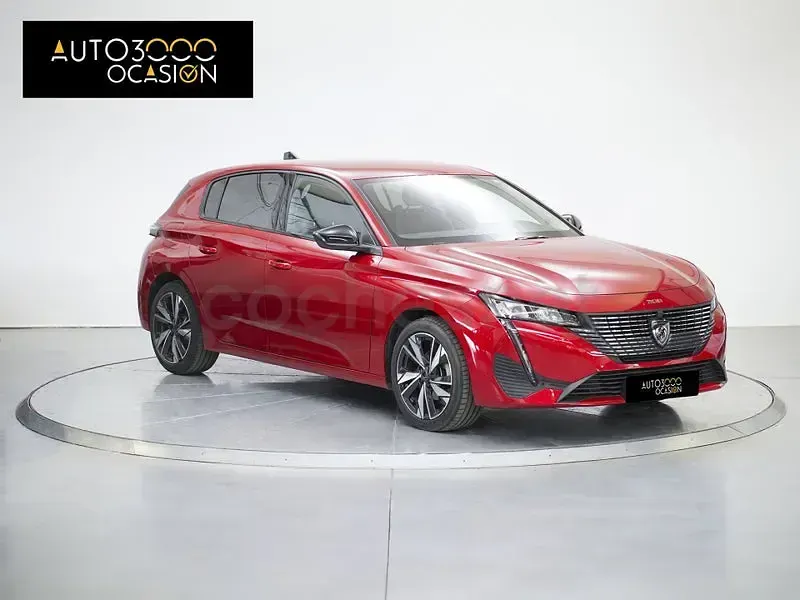 Usado Peugeot 308 Allure 130 CV (95 kW) 2022 Rojo Berlina
