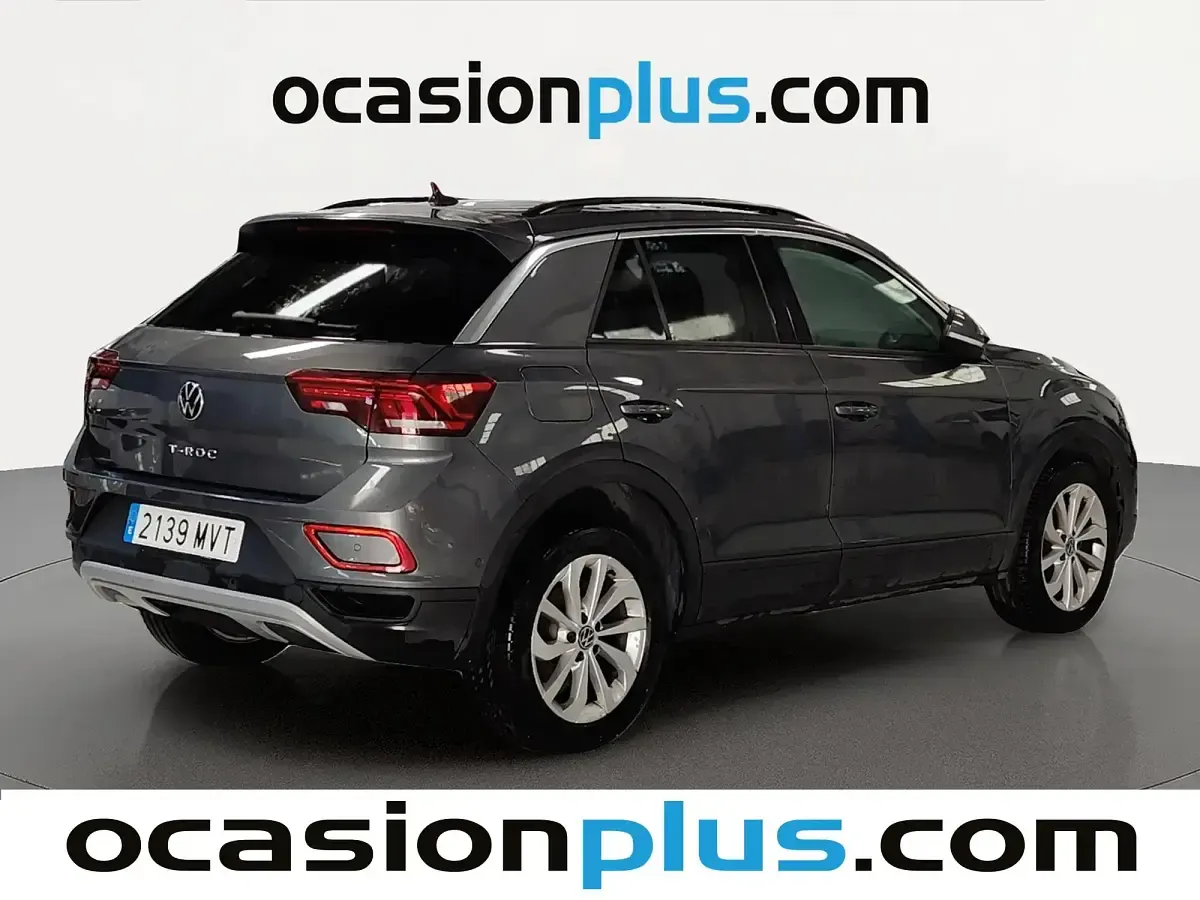 Usado VW T-Roc Life 115 CV (84 kW) 2024 Gris SUV