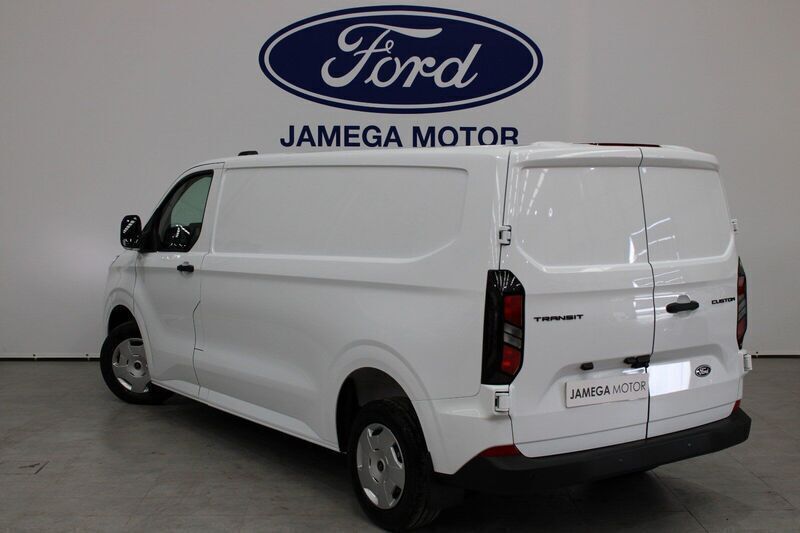 Usado Ford Transit Custom Trend 150 CV (110 kW) 2024 Blanco Van