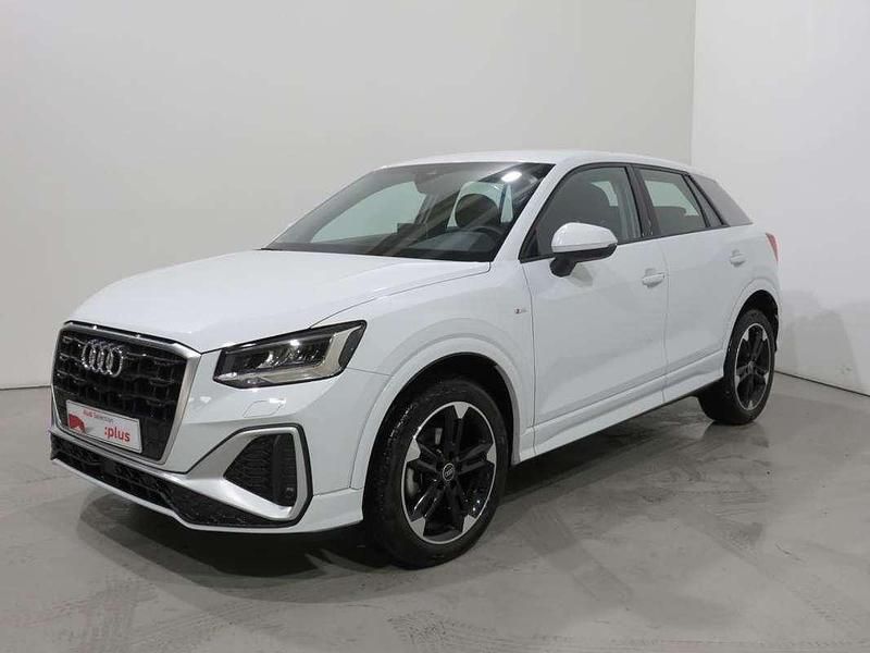 Usado Audi Q2 S-Line 116 CV (85 kW) 2025 Blanco SUV