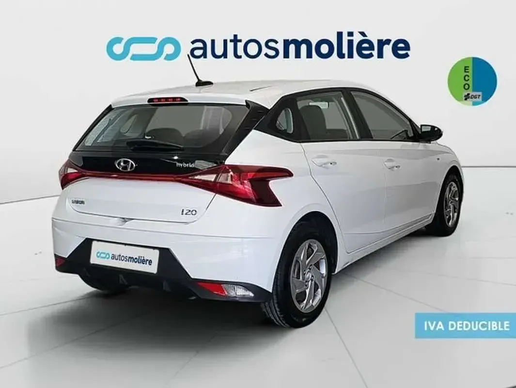 Usado Hyundai i20 101 CV (74 kW) 2021 Blanco Utilitario
