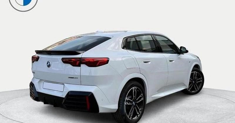 Usado BMW iX2 230 kW (313 CV) 2025 SUV