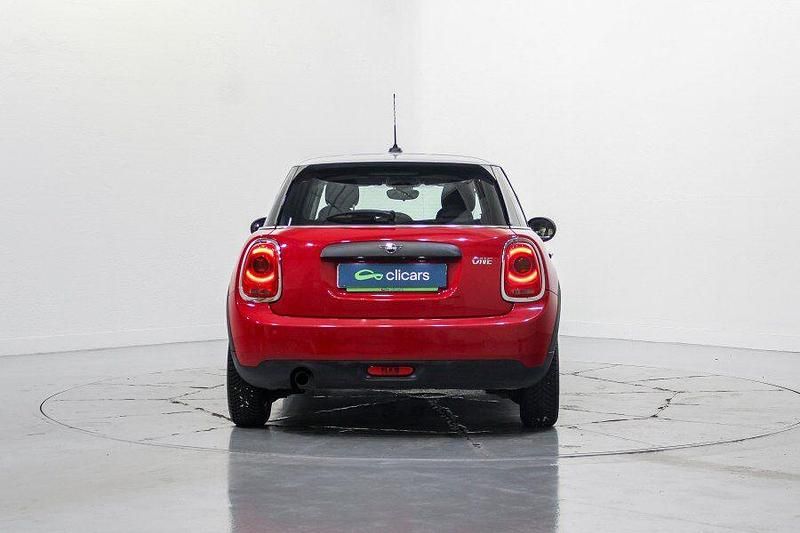 Usado Mini ONE 102 CV (75 kW) 2020 Blanco Utilitario