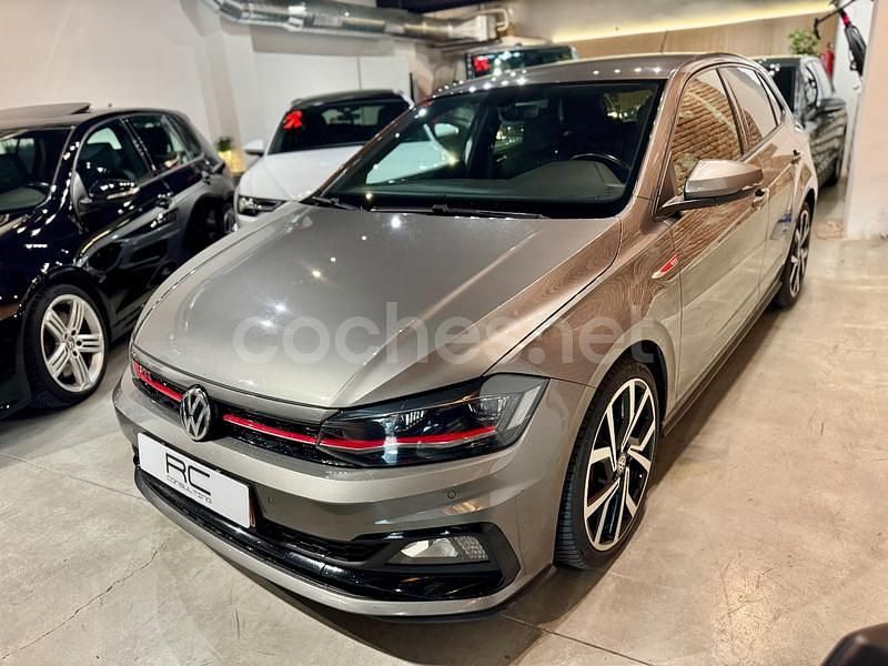 Usado VW Polo GTI 200 CV (147 kW) 2019 Gris / plata Berlina