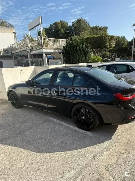 Usado BMW 320e Sport Line 204 CV (150 kW) 2021 Negro Berlina